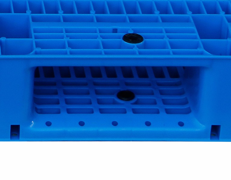A2 plastic tool bin detail 3