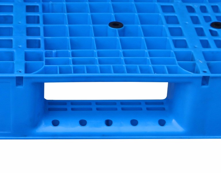 xs-1208 plastic pallet detail 3